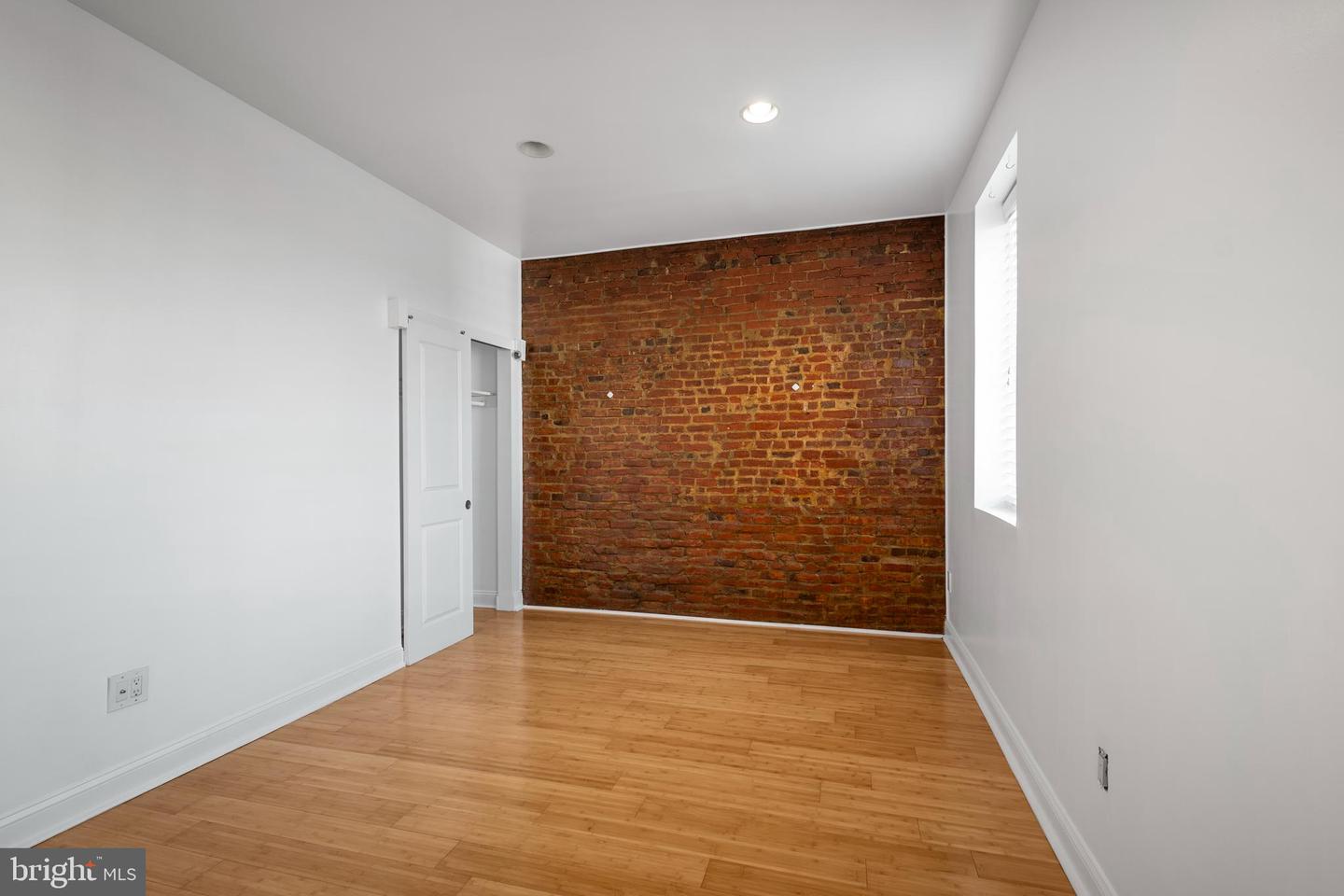 2539 Webb St Property Photo 20