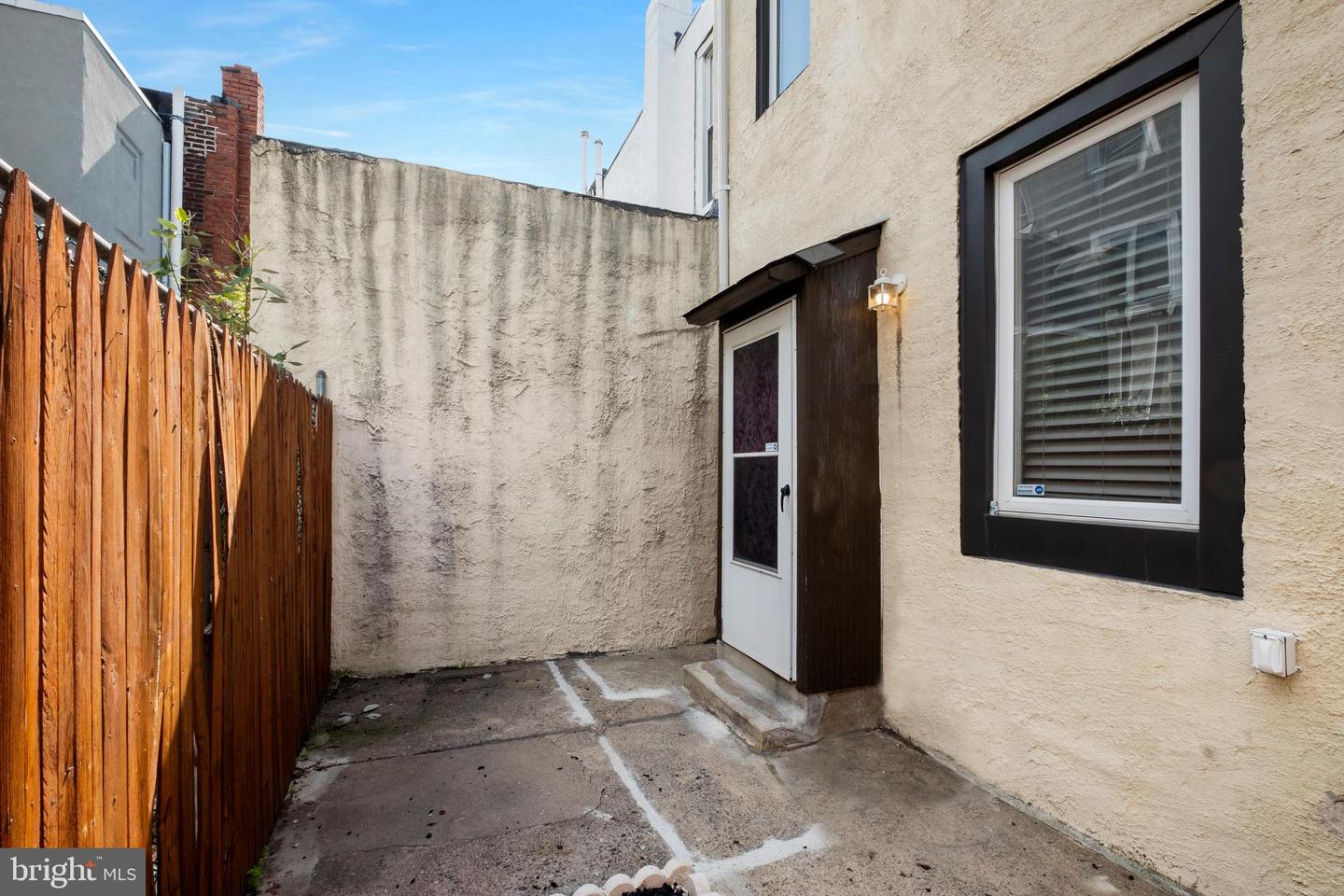 2539 Webb St Property Photo 31