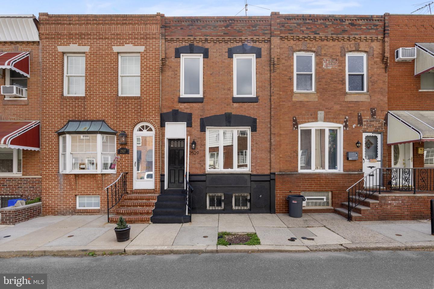 2529 S Camac St Property Photo 1