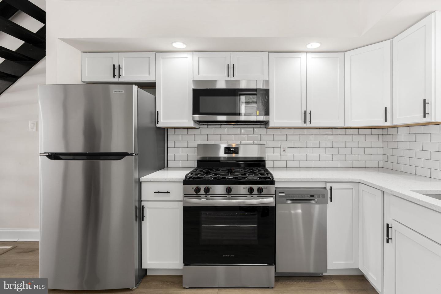 2529 S Camac St Property Photo 8