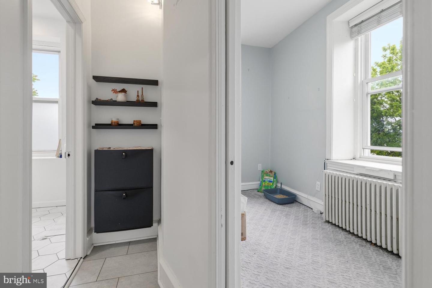 3504-08 Ainslie St Property Photo 16