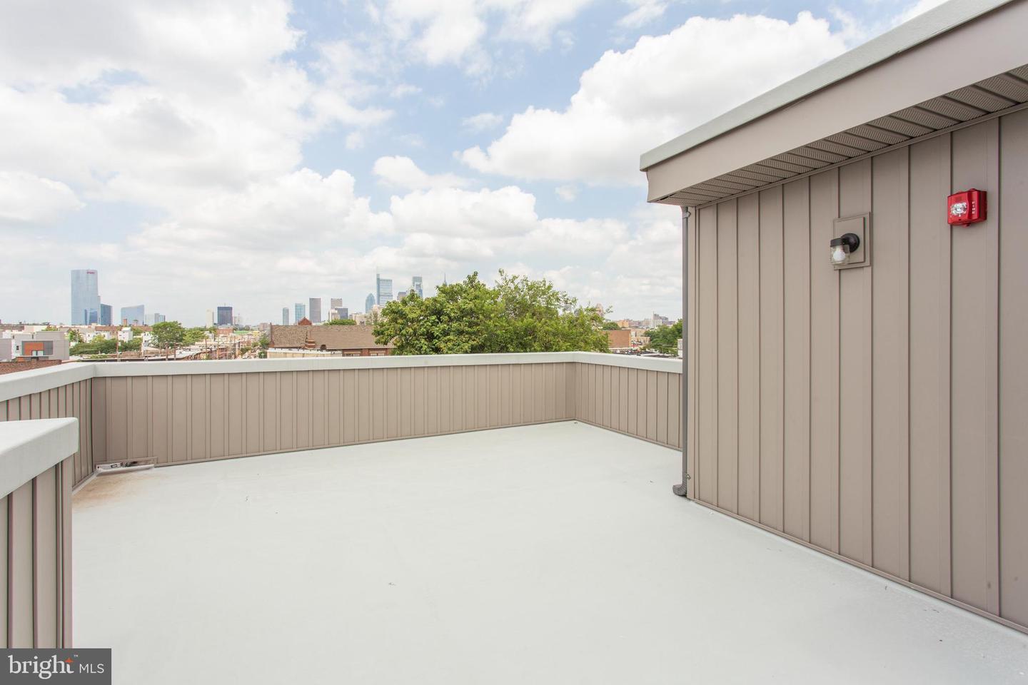 2123 Dickinson St Property Photo 50