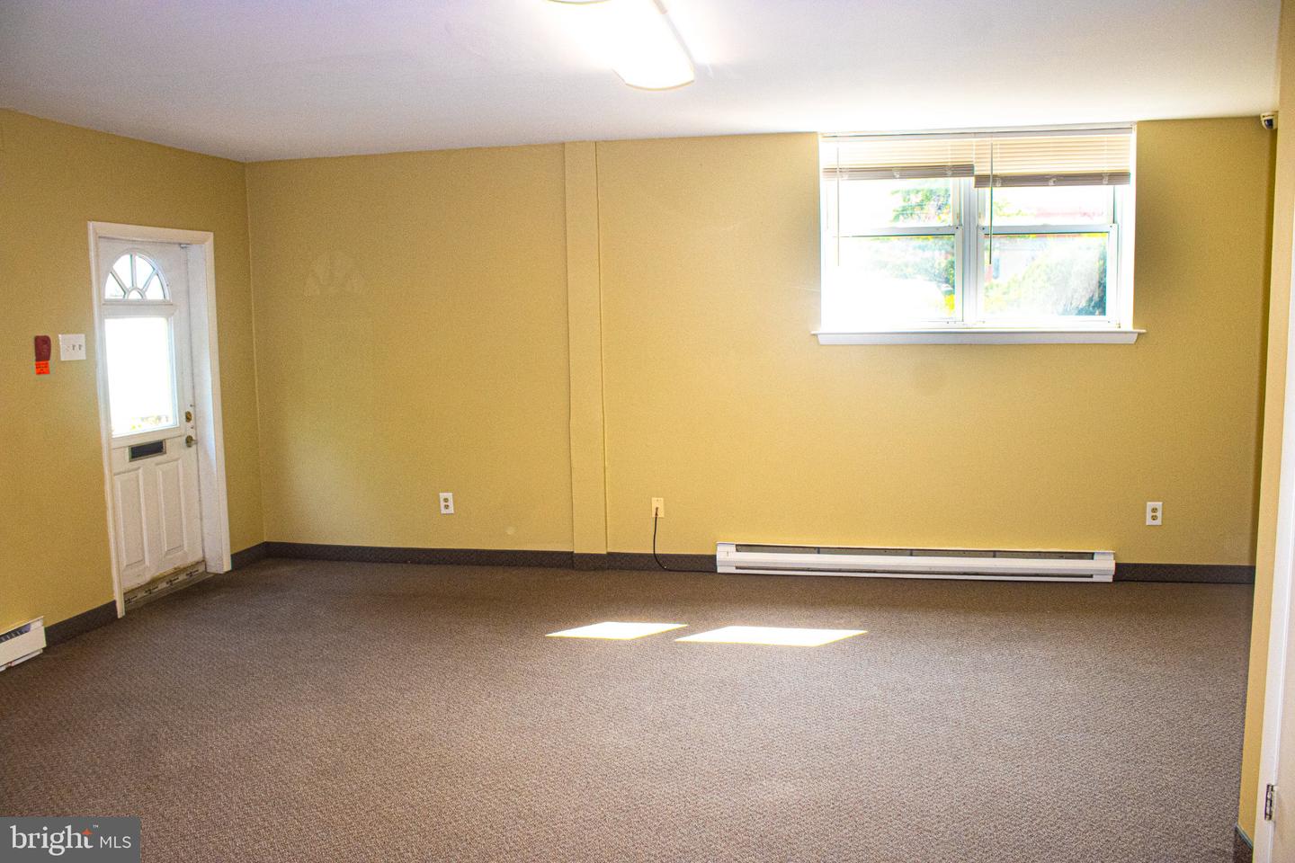 7727 Germantown Ave Property Photo 5