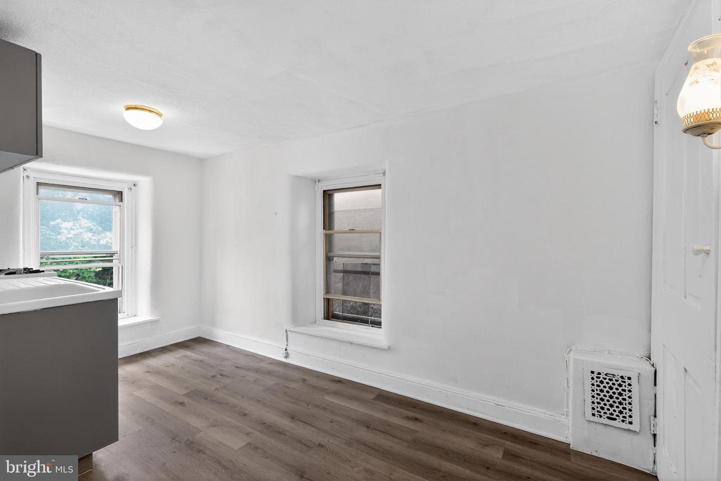 5542 Morris St Property Photo 23