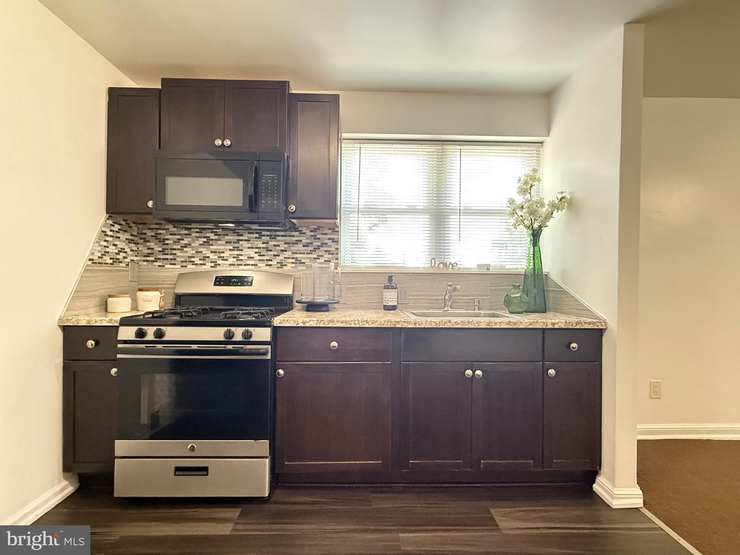 182-1/2 W Roosevelt Blvd #1 Floor Property Photo 1