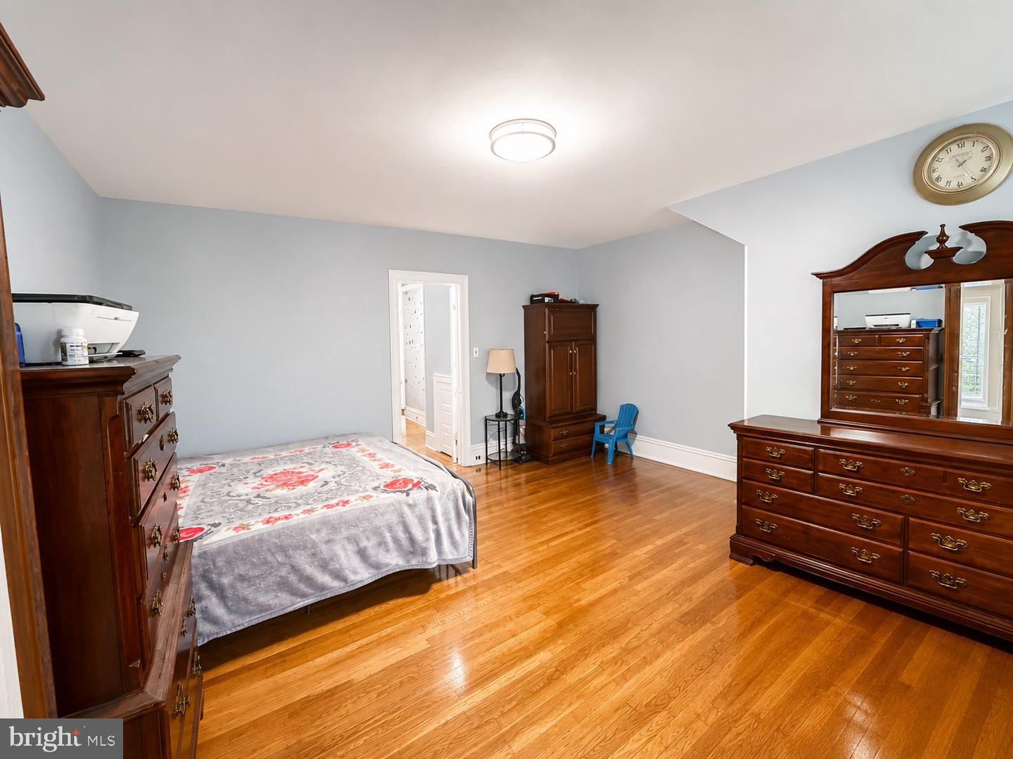 1112 Allengrove St Property Photo 15