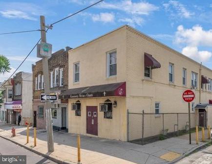 6222 Lansdowne Ave Property Photo 1
