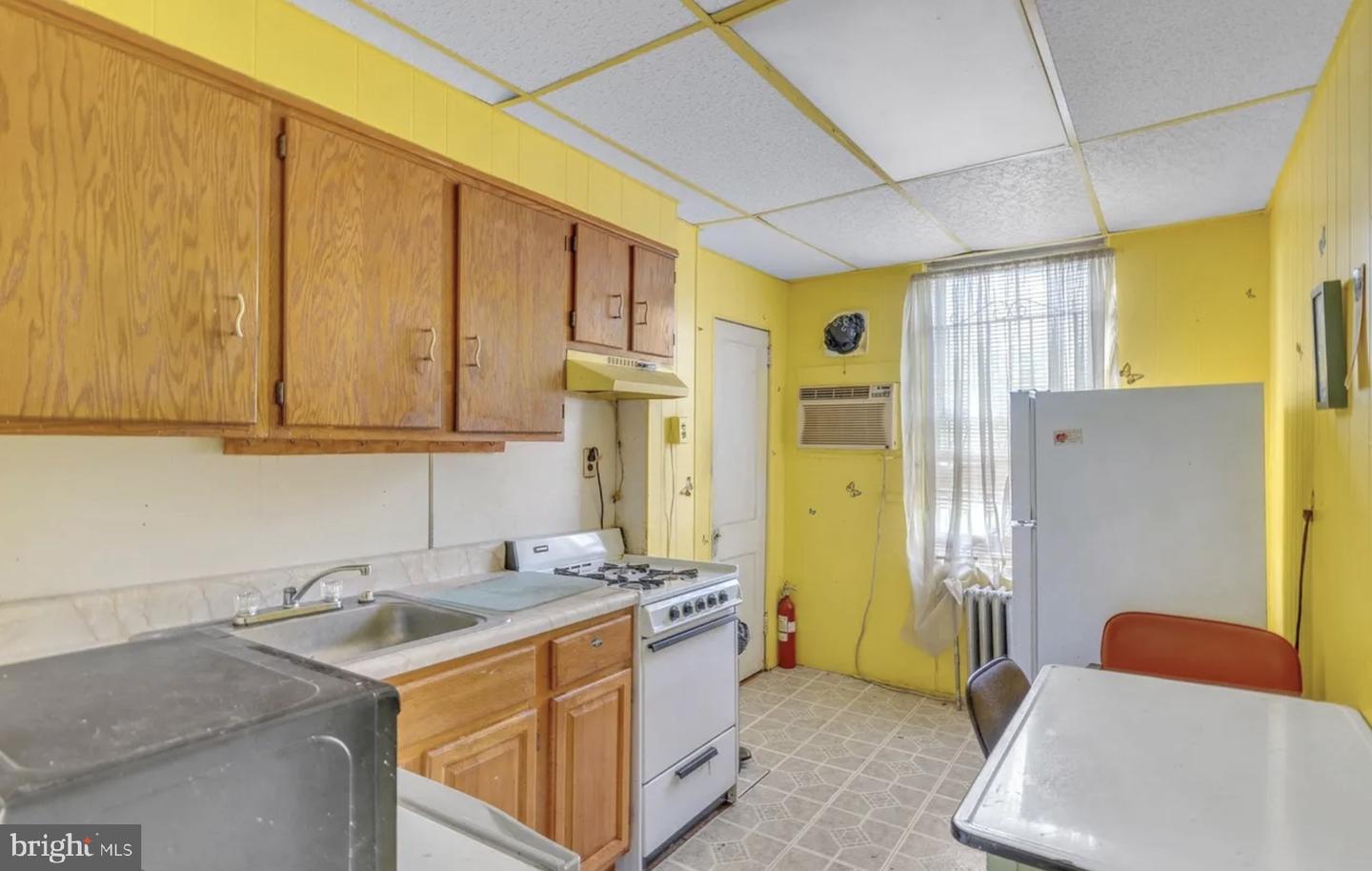 6222 Lansdowne Ave Property Photo 16