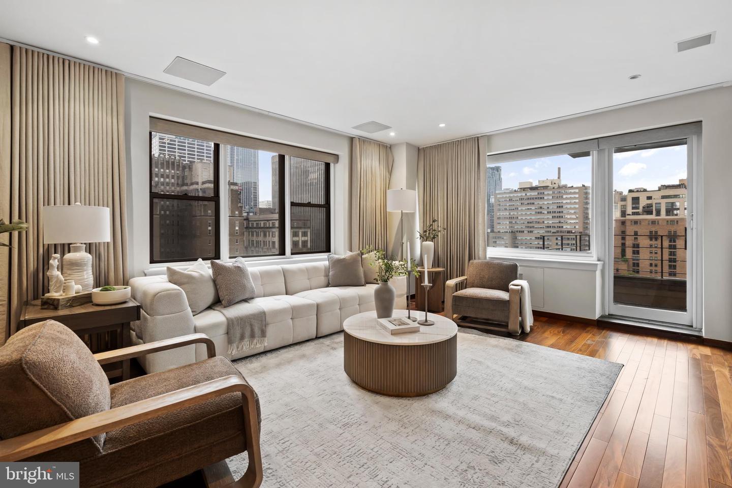 220 W Rittenhouse Sq #18a Property Photo 1