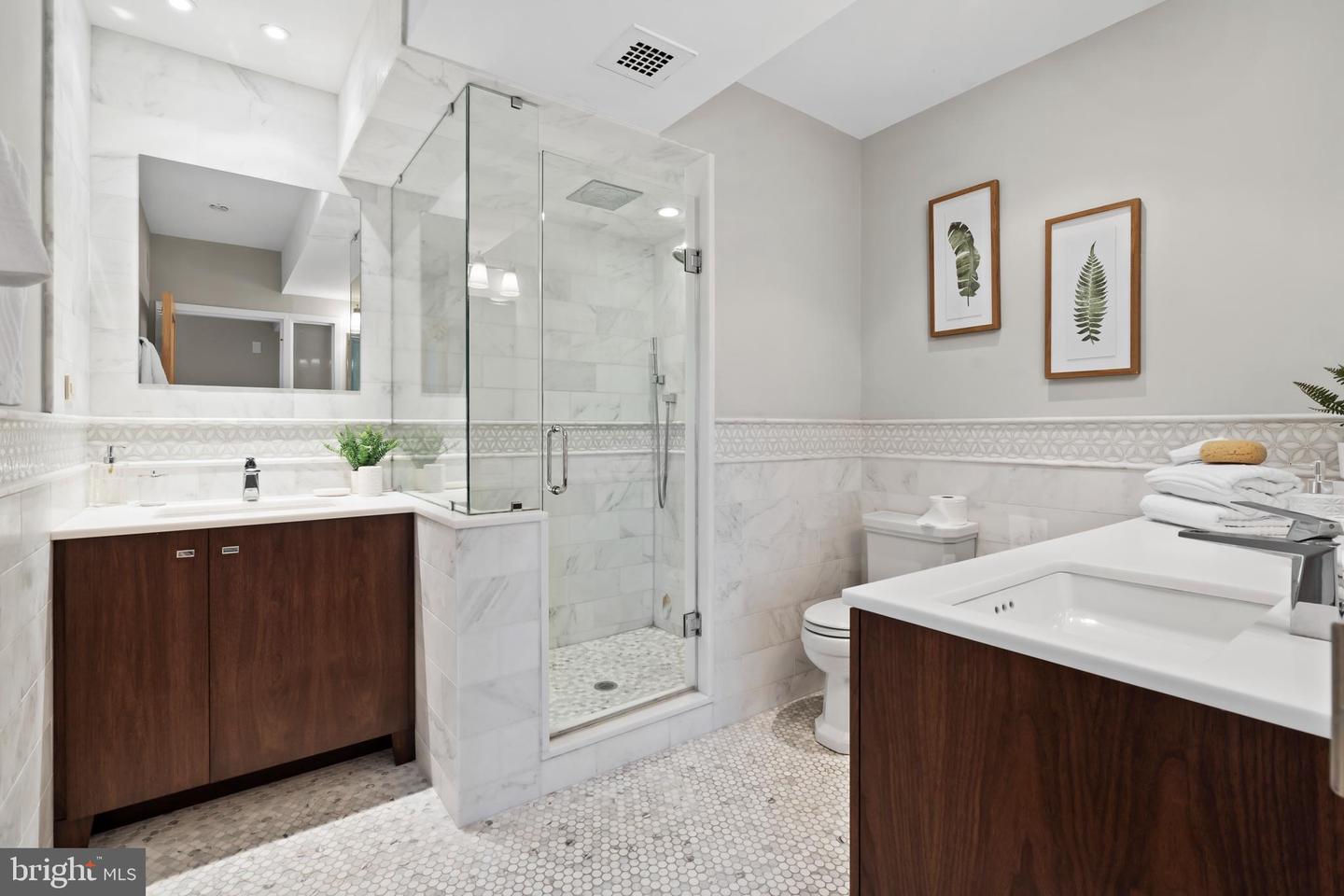 220 W Rittenhouse Sq #18a Property Photo 14