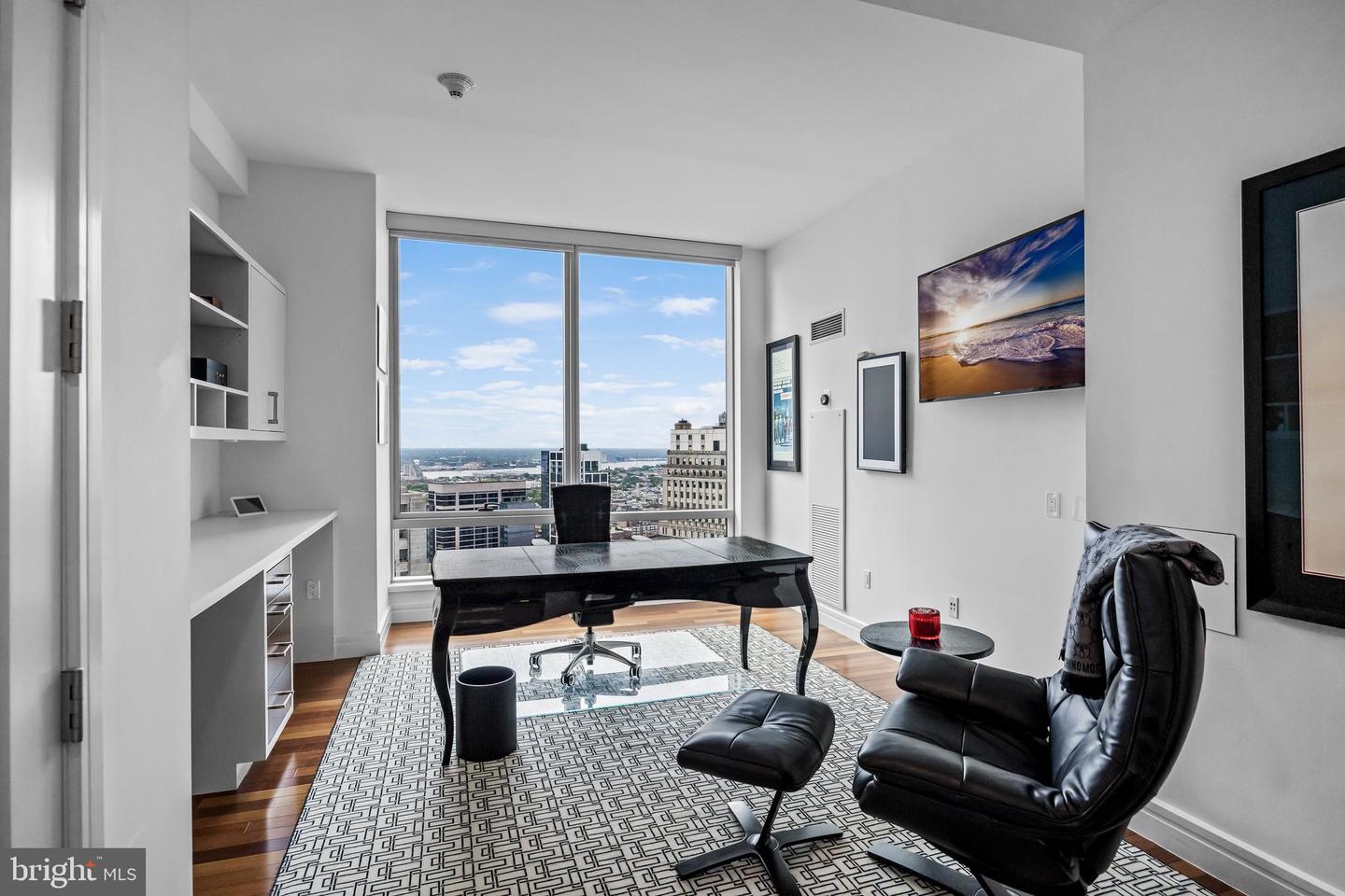 1414 S Penn Sq #36bc Property Photo 13