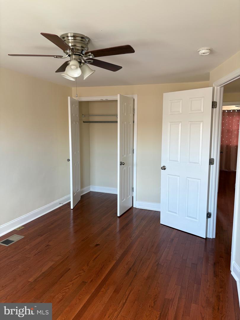 7151 Akron St Property Photo 11