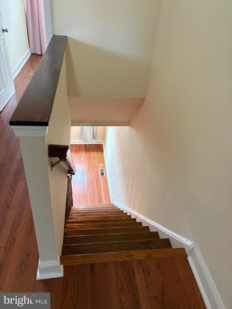 7151 Akron St Property Photo 26