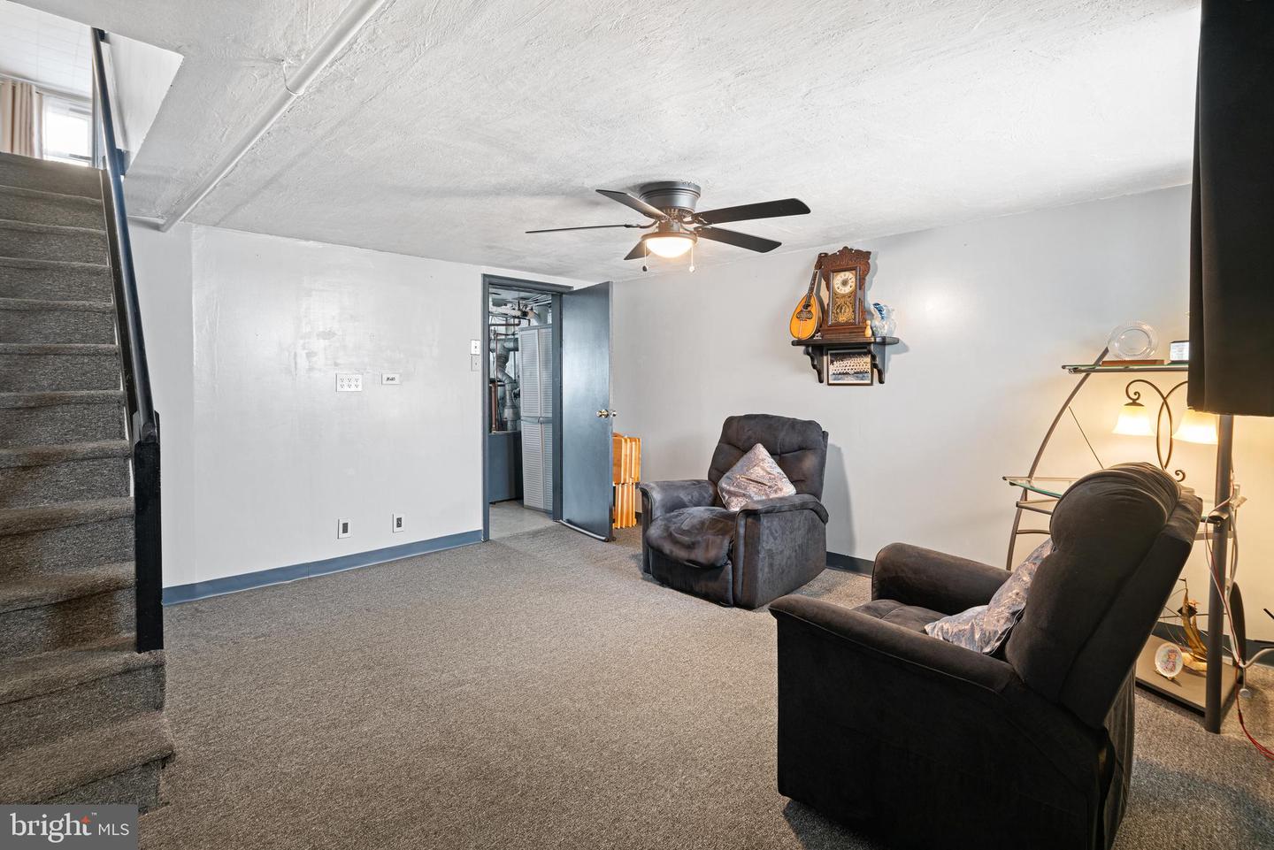 1839 Benson St Property Photo 20