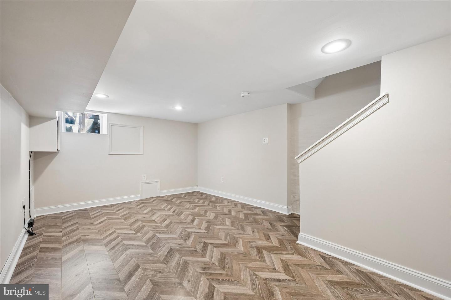 2211 Kimball St Property Photo 29