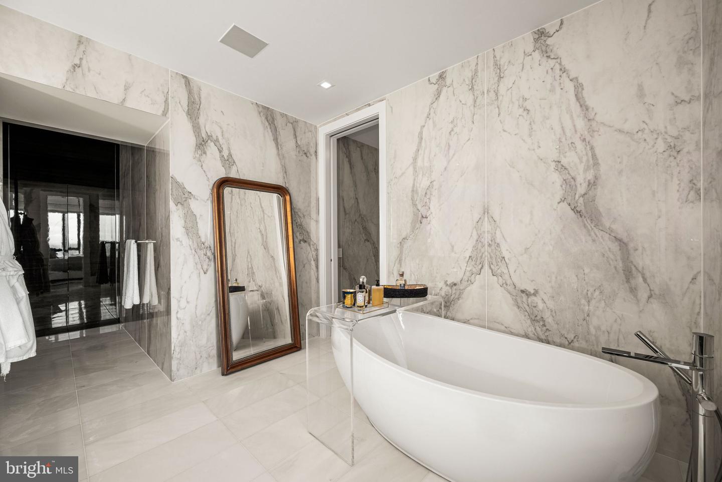 PAPH2621218 Property Photo 22