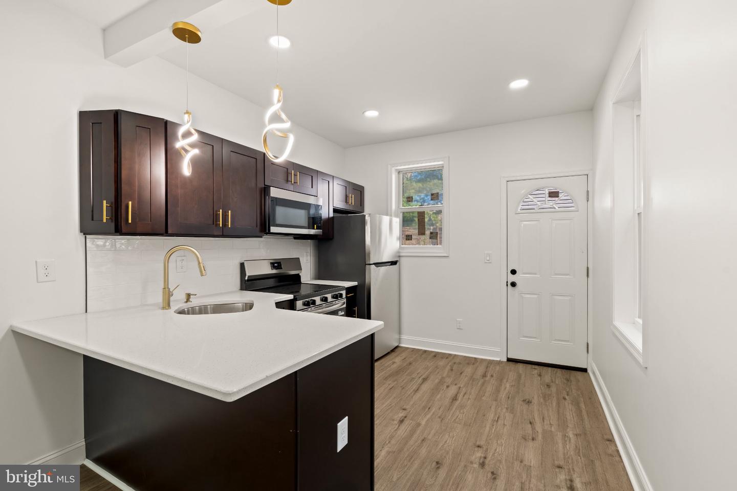 2933 Master Property Photo 6