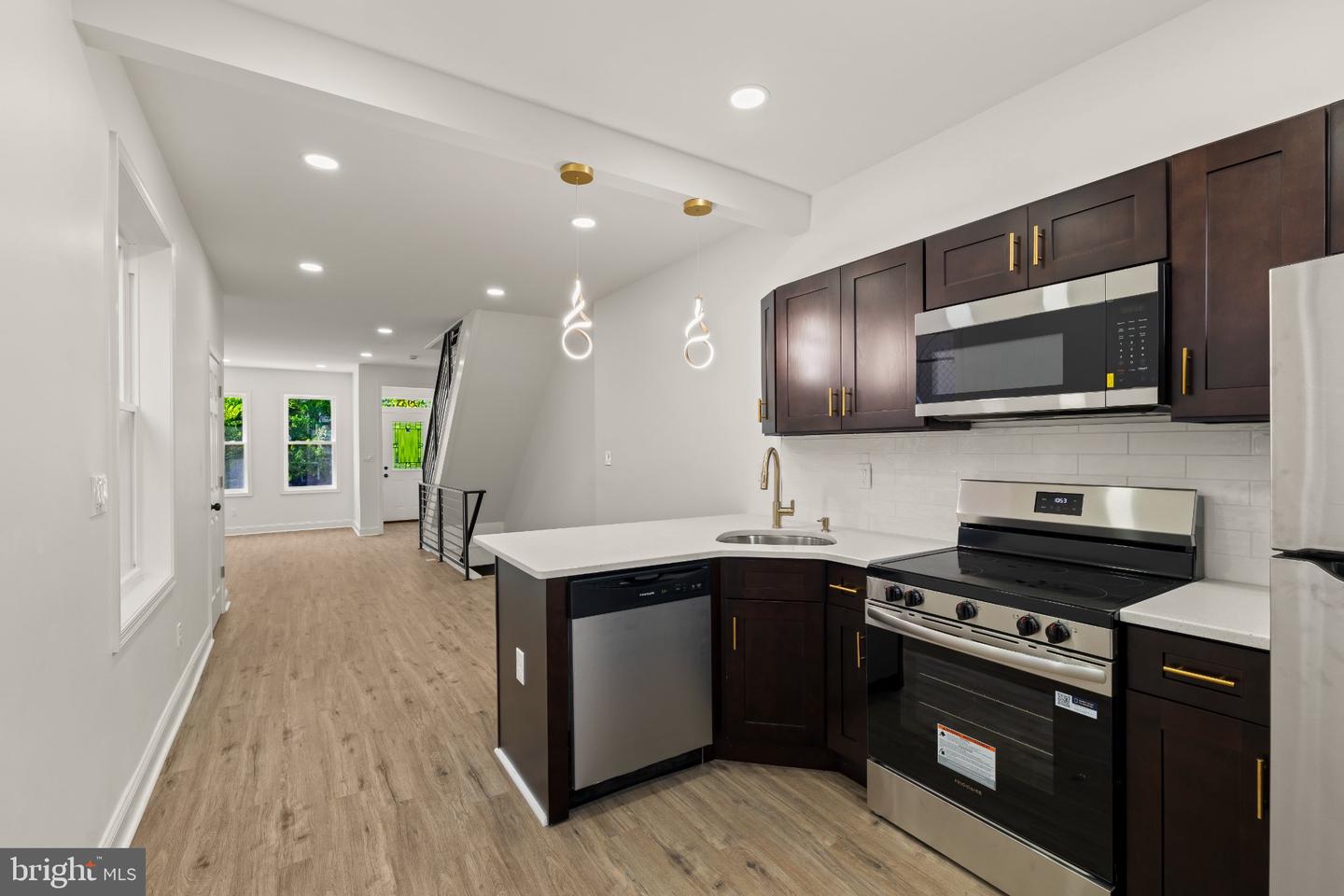 2933 Master Property Photo 7