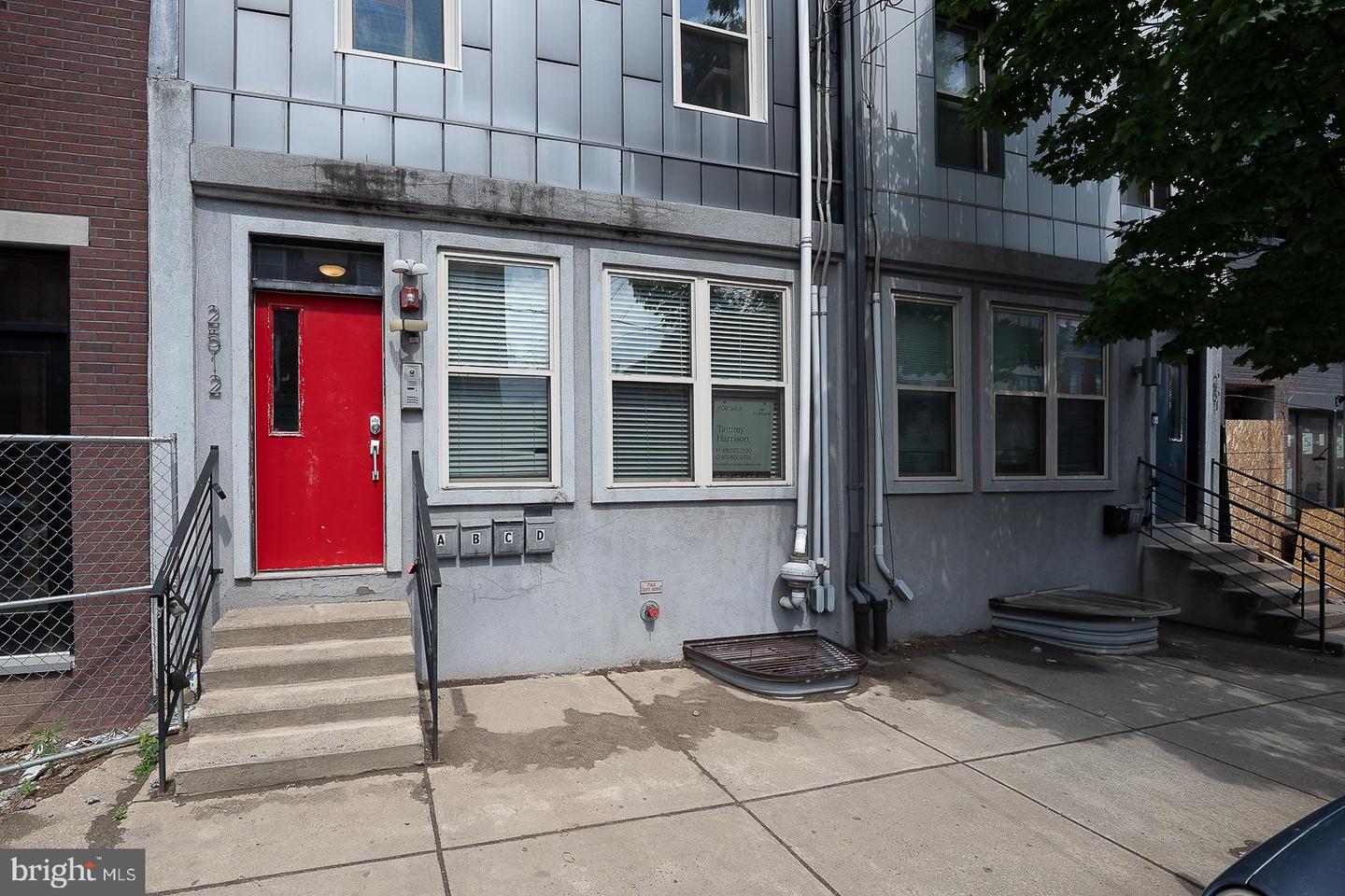 2512 Frankford Ave #1a Property Photo 2