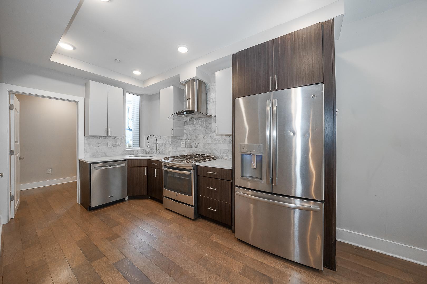 2512 Frankford Ave #1a Property Photo 7