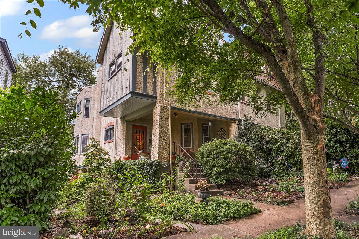 520 BURNHAM RD Property Photo 1