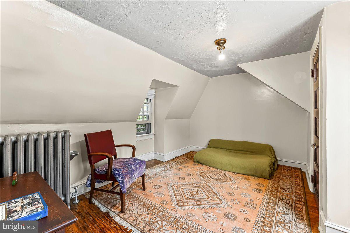 520 Burnham Rd Property Photo 27
