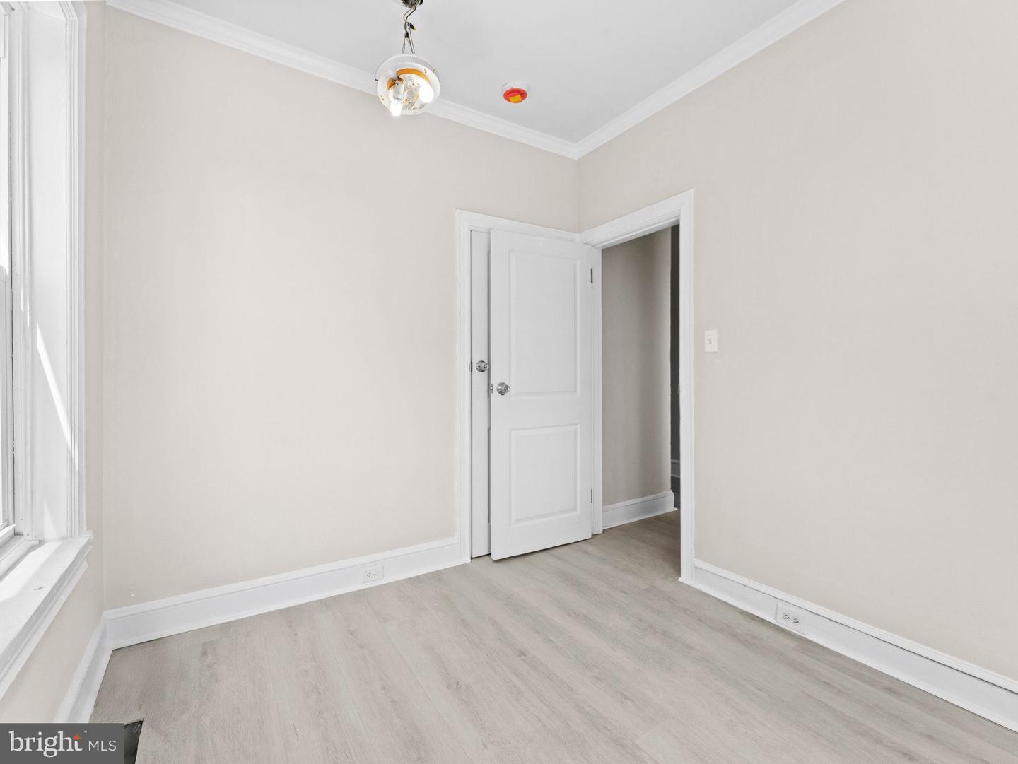 6046 Greenway Ave Property Photo 22