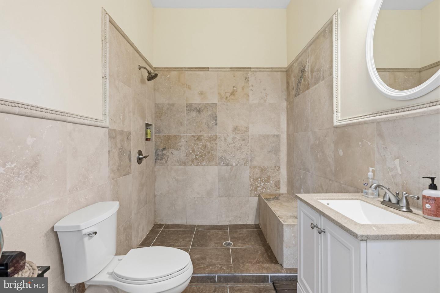 5500 Chancellor St Property Photo 15