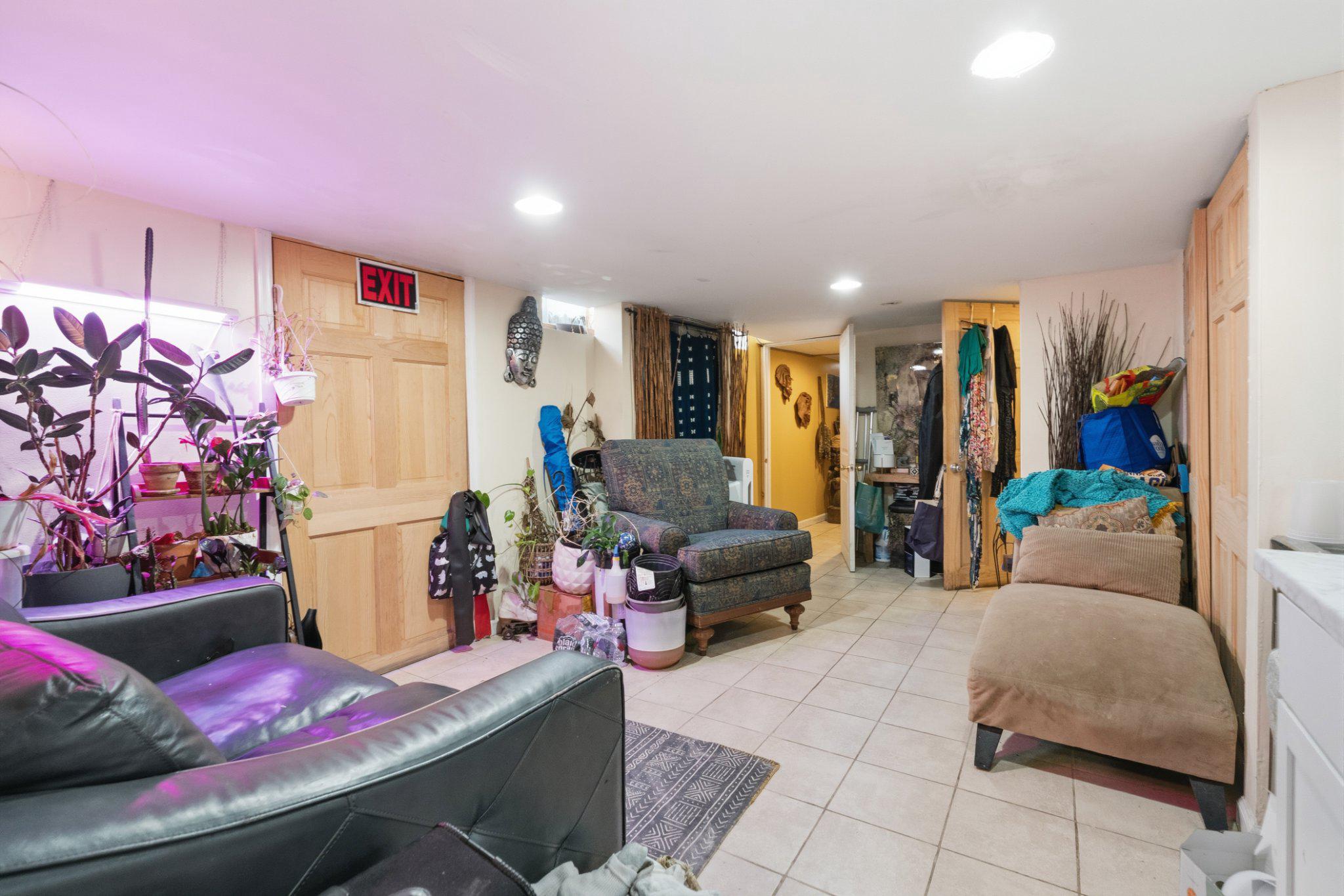 5500 Chancellor St Property Photo 25
