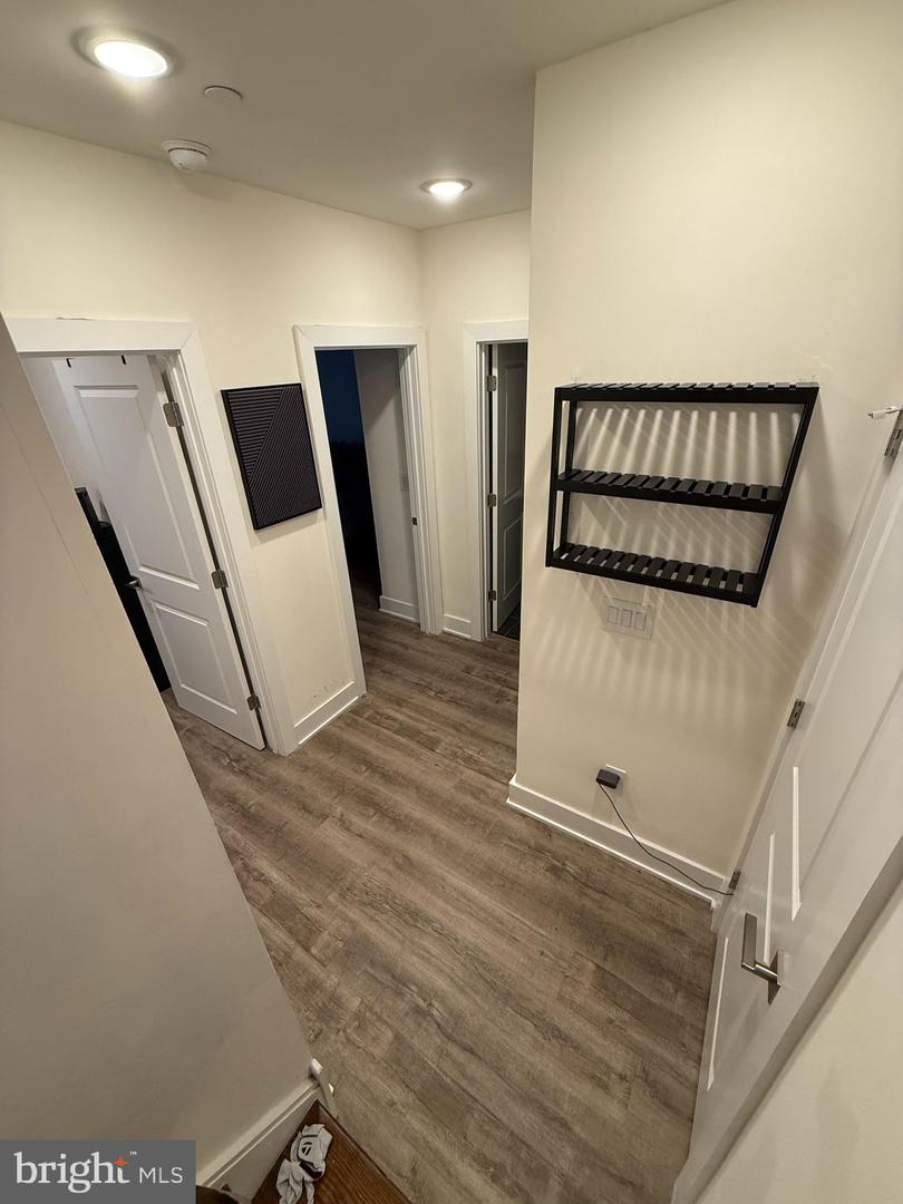 1115 Germantown Ave #1c Property Photo 12