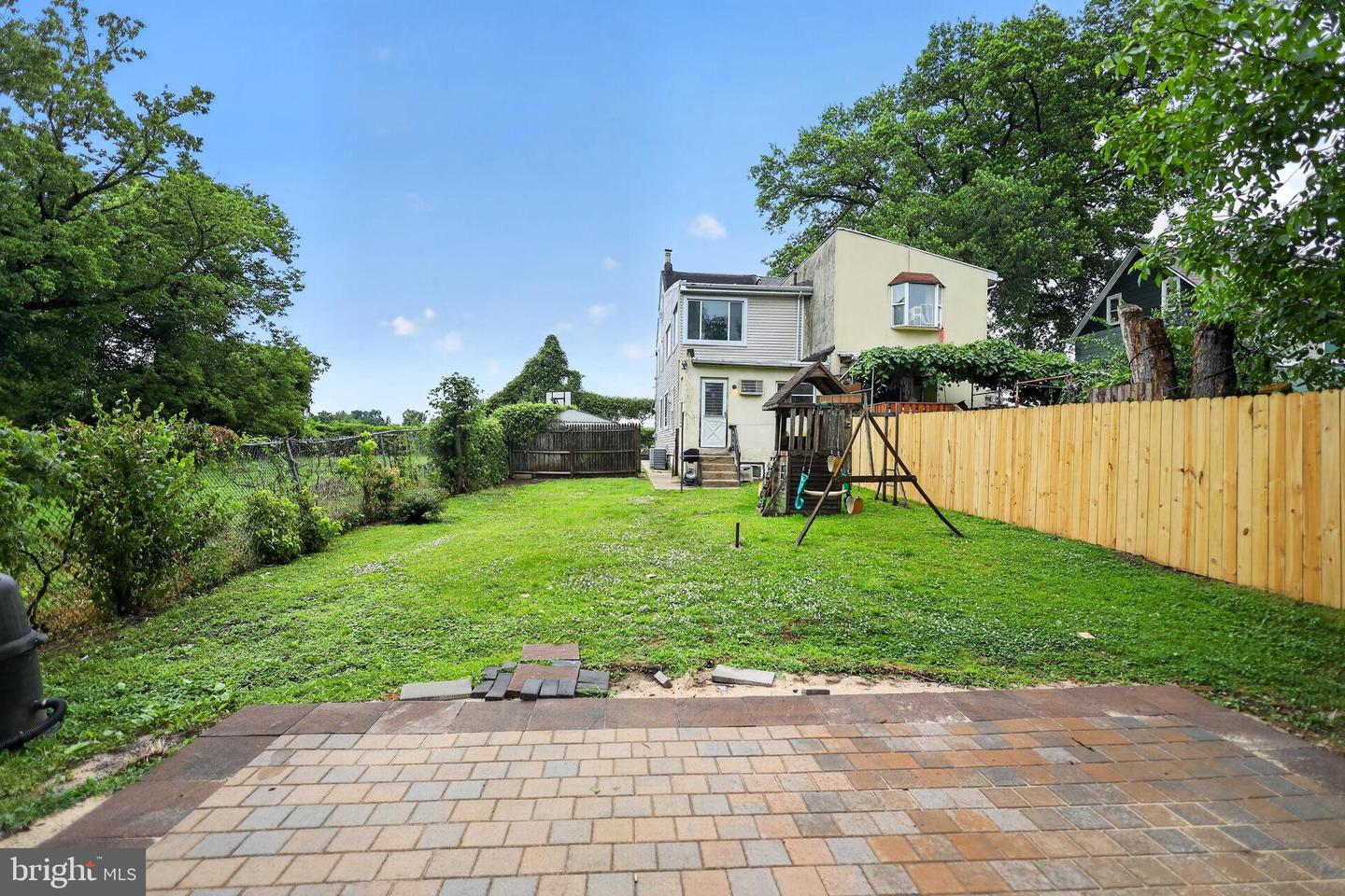 8-00 Blakiston Ln Property Photo 18