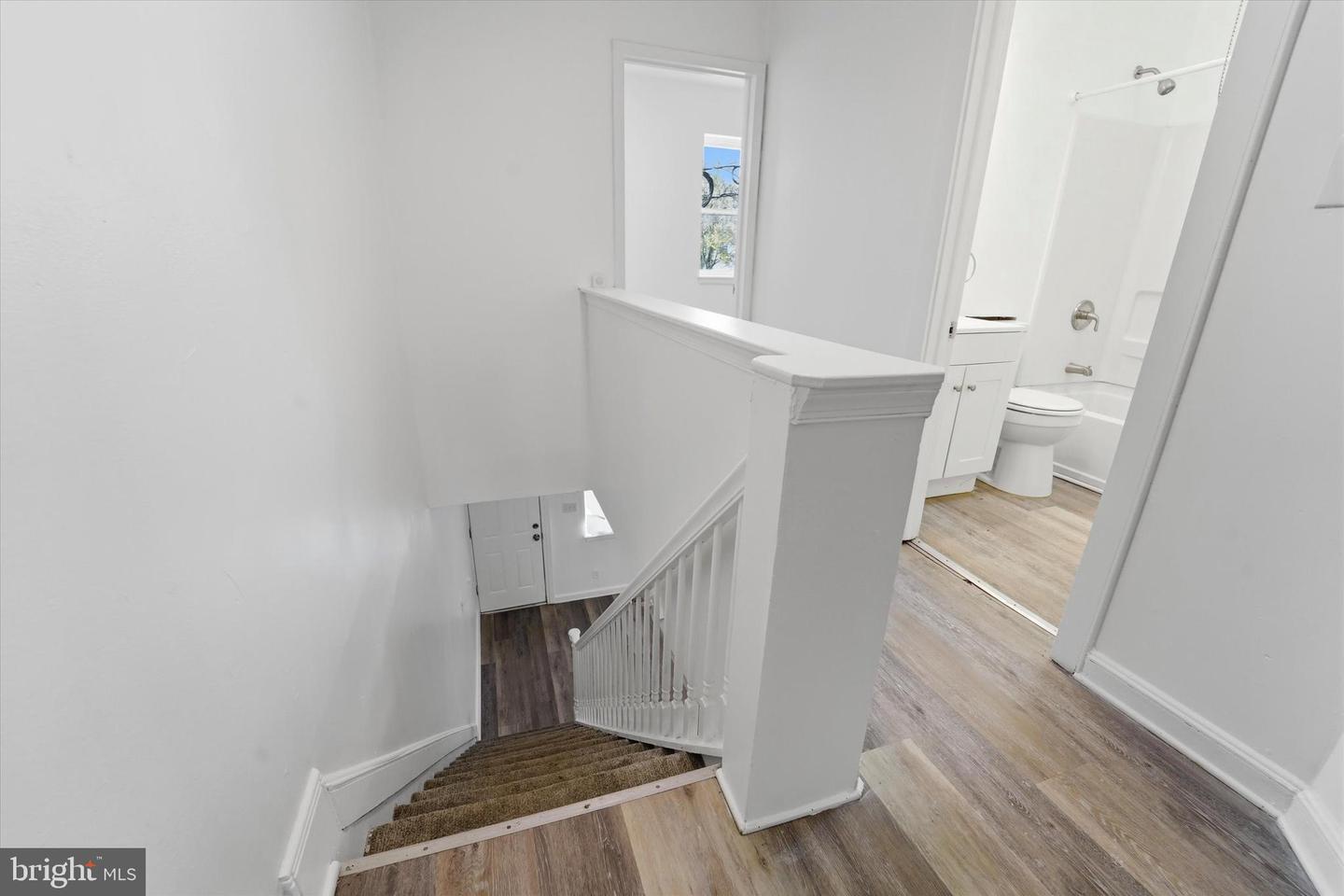 4940 W Stiles St Property Photo 5