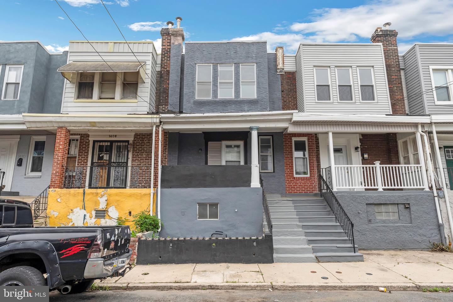 1406 S Patton St Property Photo 1