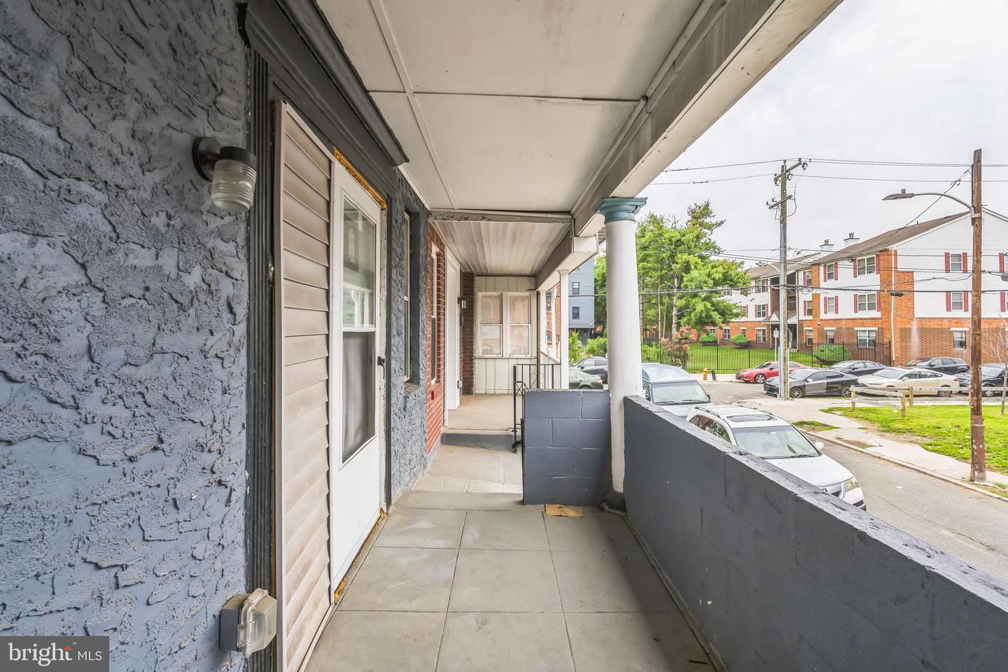 1406 S Patton St Property Photo 2
