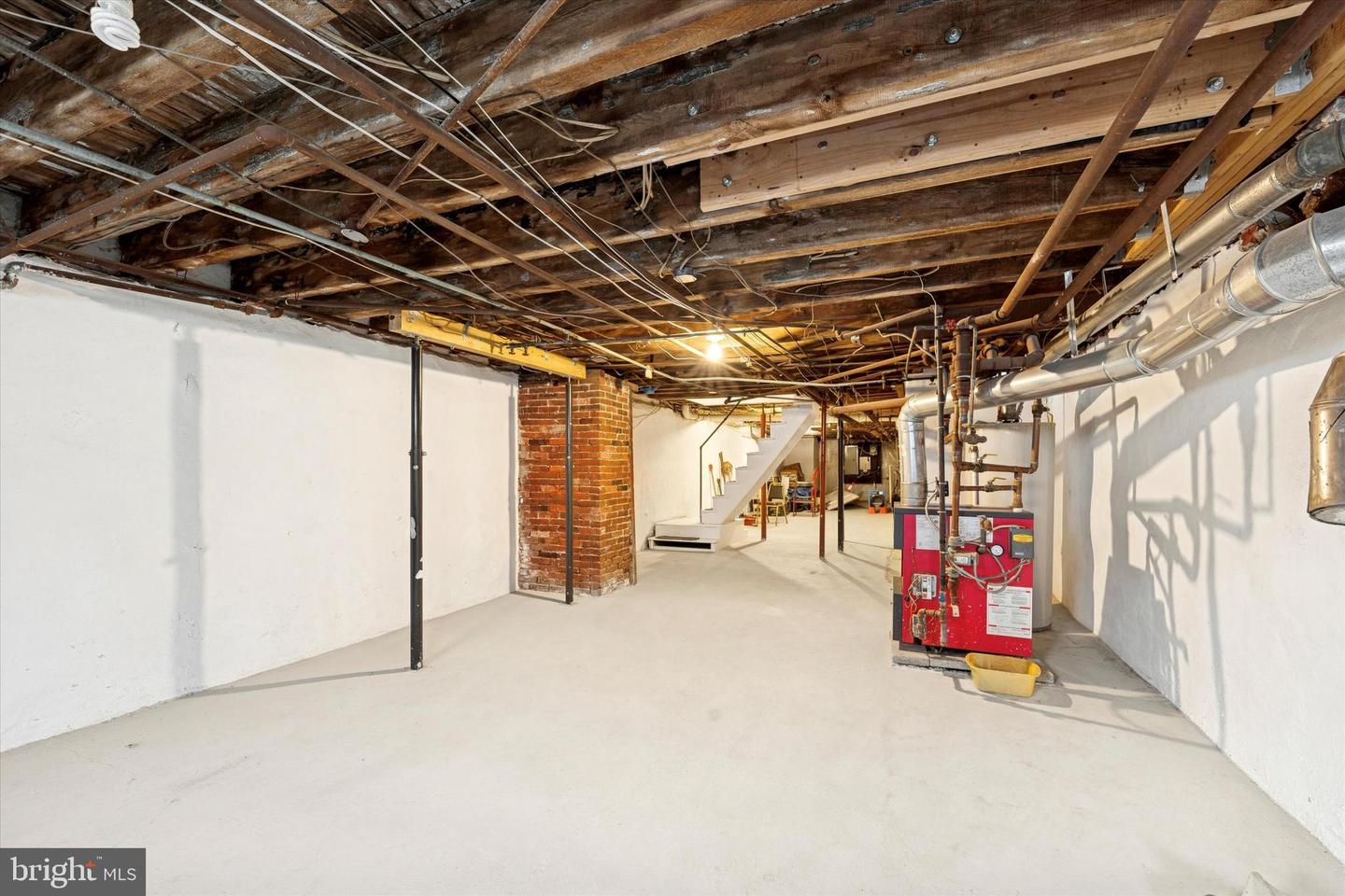 1127 Green St Property Photo 21