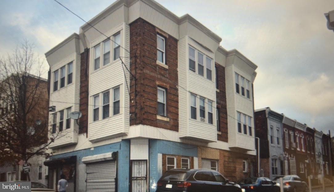 2327-29 S 7th St Property Photo 1