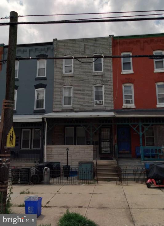 1006 Belmont Ave Property Photo 1