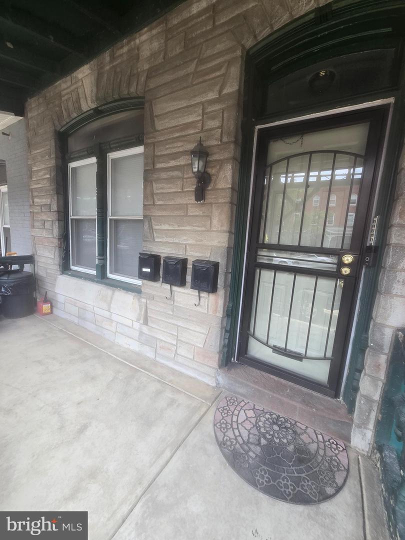 1006 Belmont Ave Property Photo 3