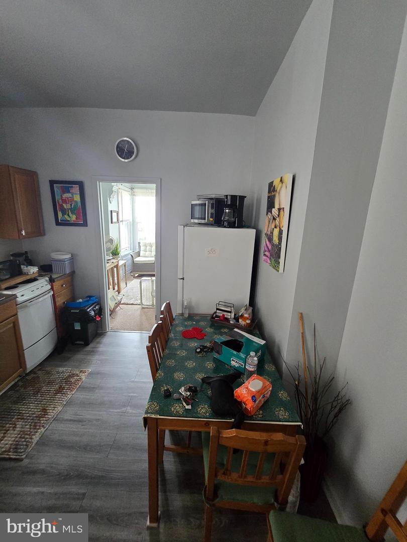 1006 Belmont Ave Property Photo 19