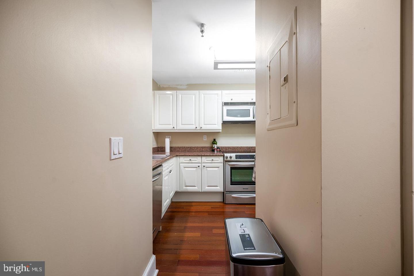 1500 Chestnut St #13e Property Photo 5