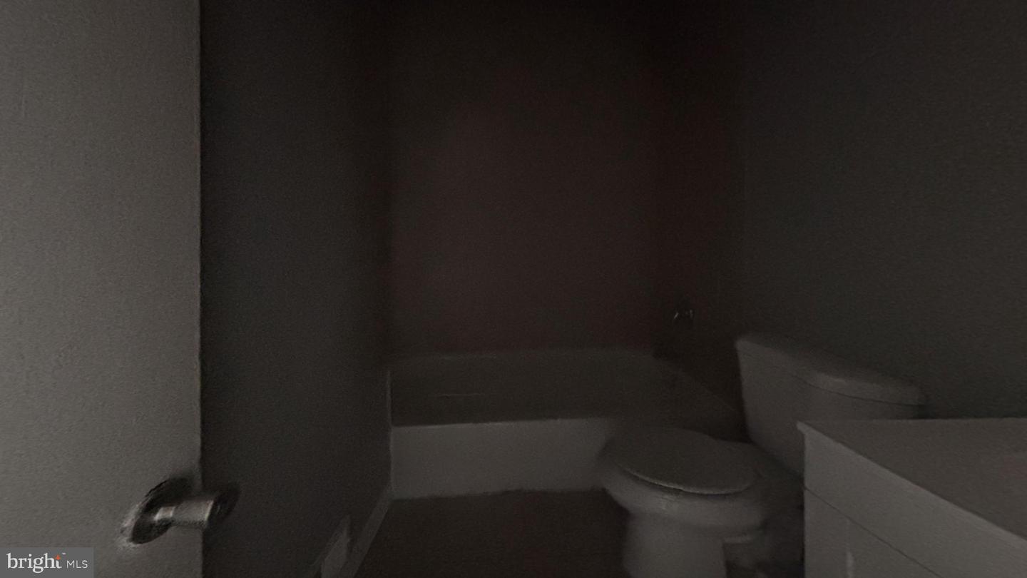 22 Conestoga St Property Photo 3
