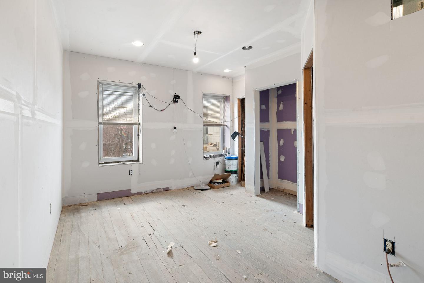 2517 E York St Property Photo 11