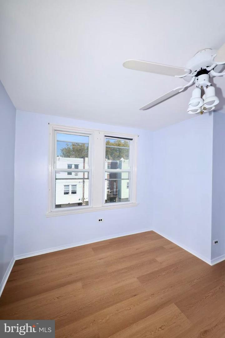 3445 Wellington St Property Photo 16