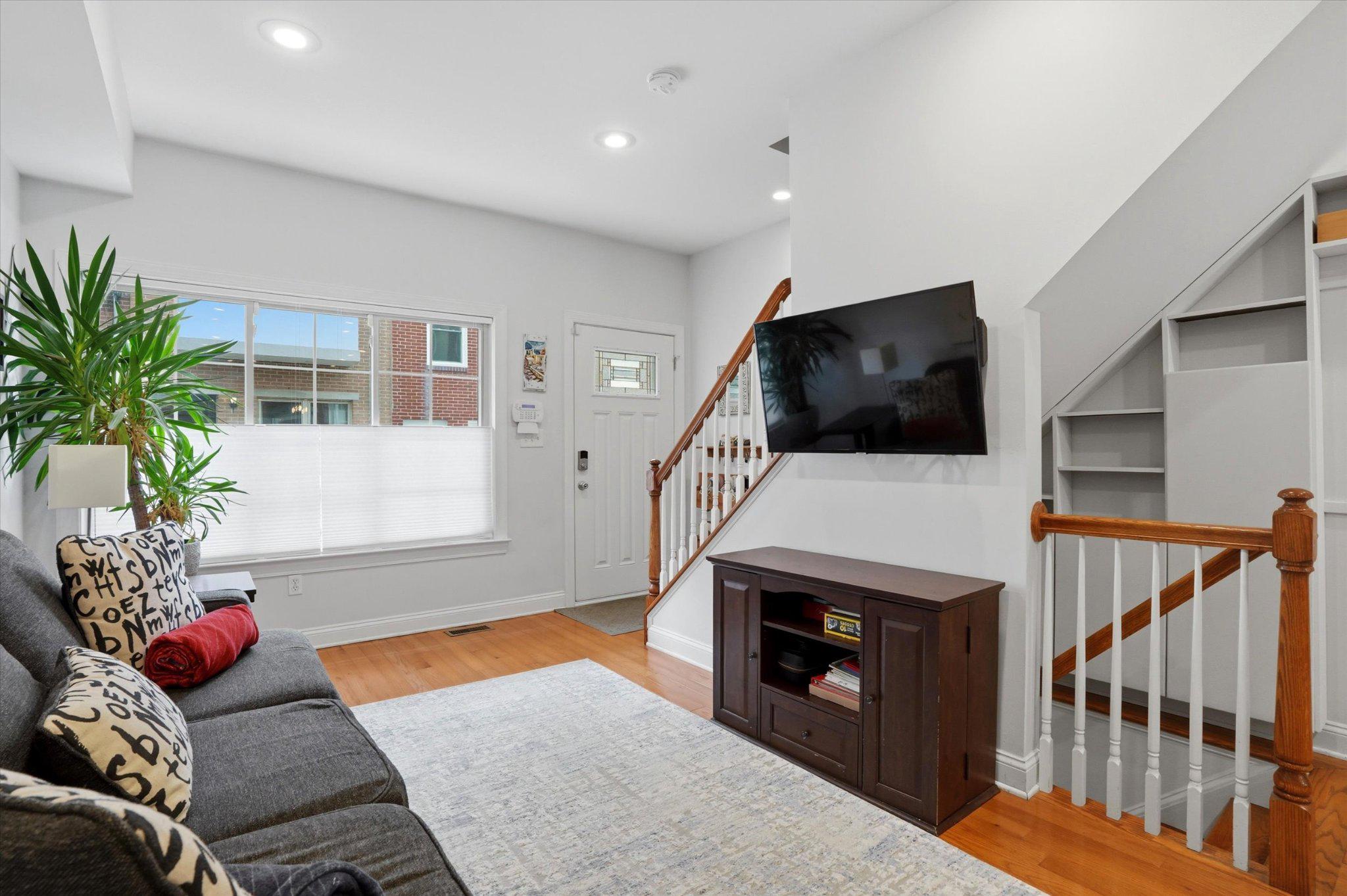 1020 S Cleveland St Property Photo 14
