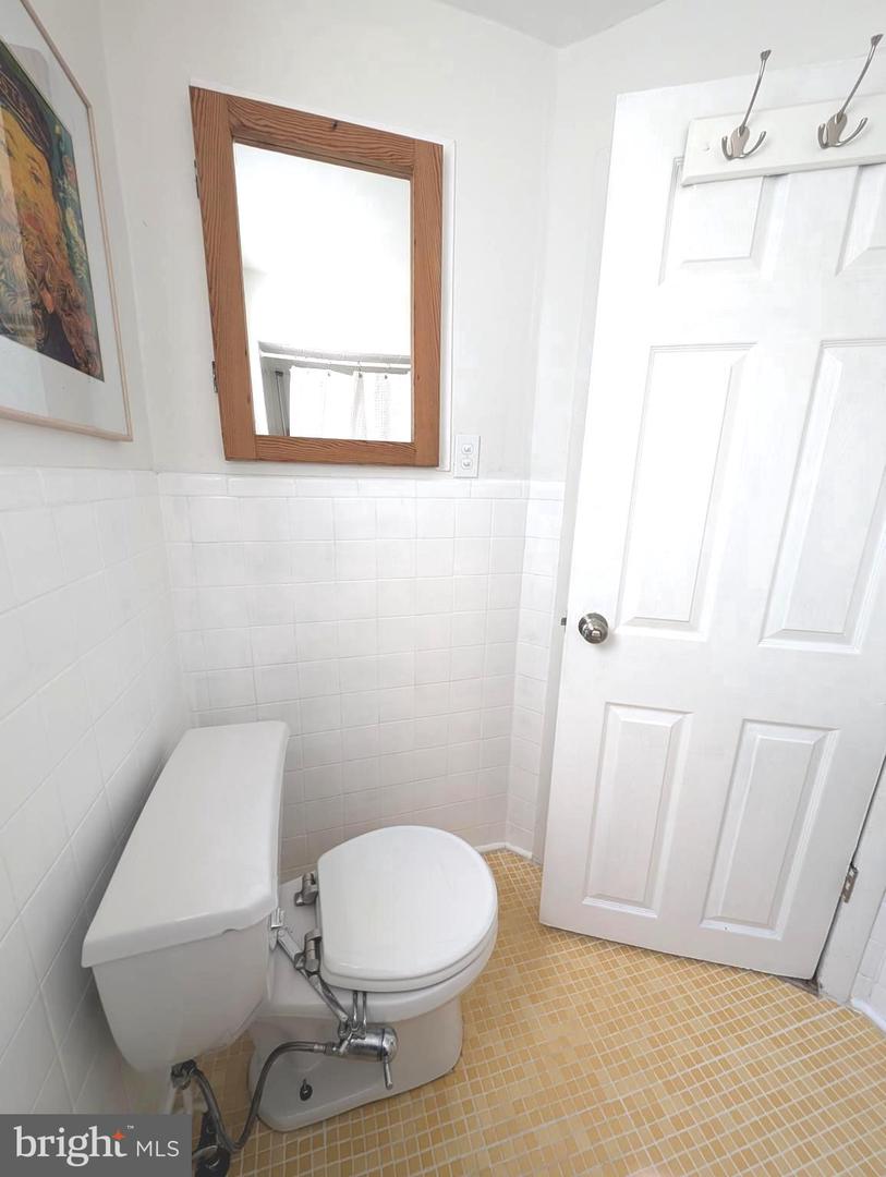 865 N Bambrey St Property Photo 27