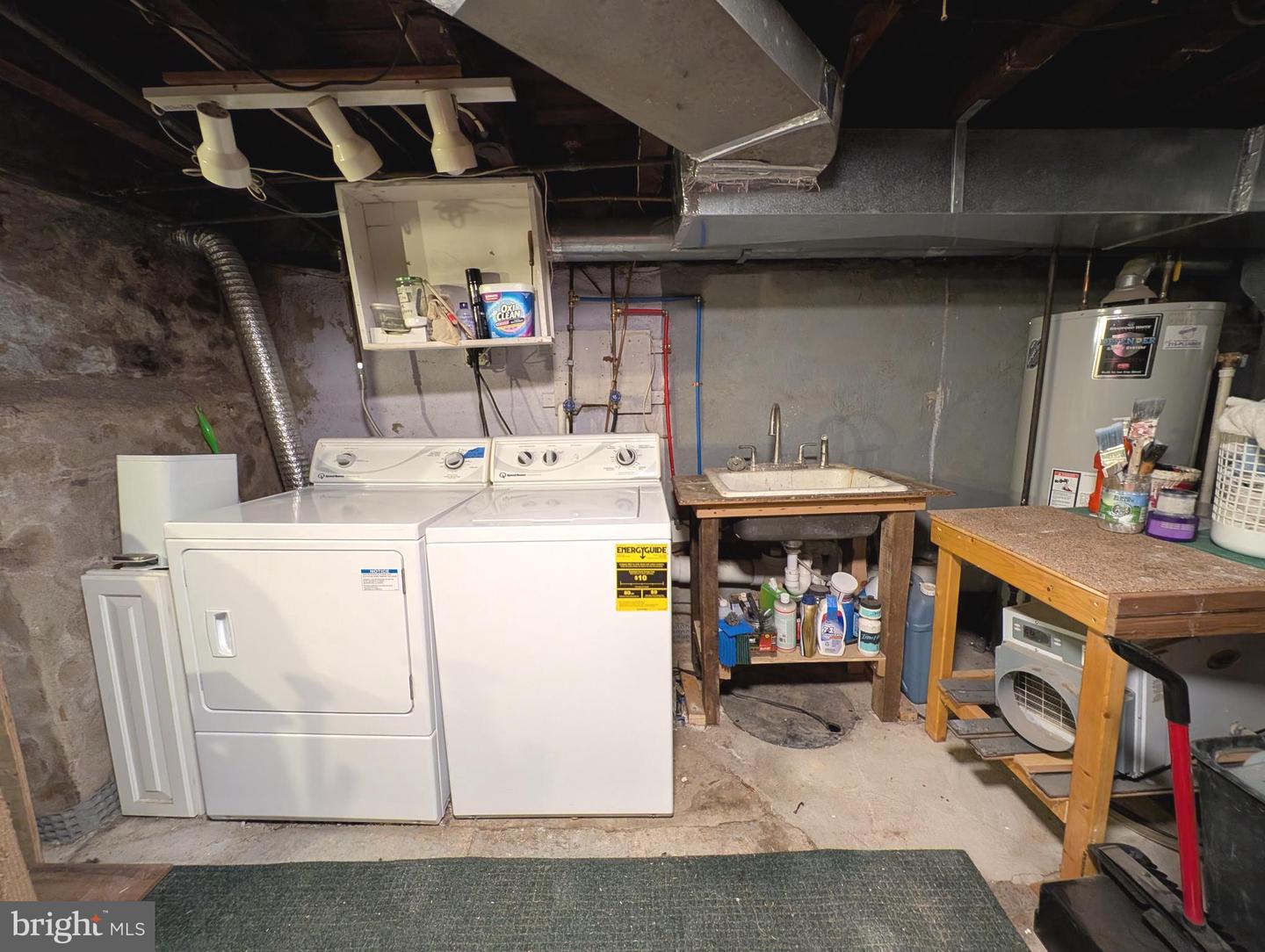 865 N Bambrey St Property Photo 37