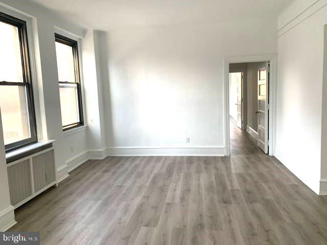 250 S 13th St #6a Property Photo 4
