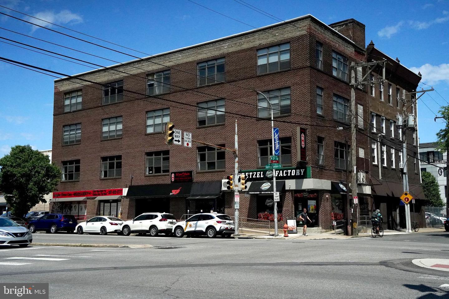 301 Spring Garden Street Property Photo 1