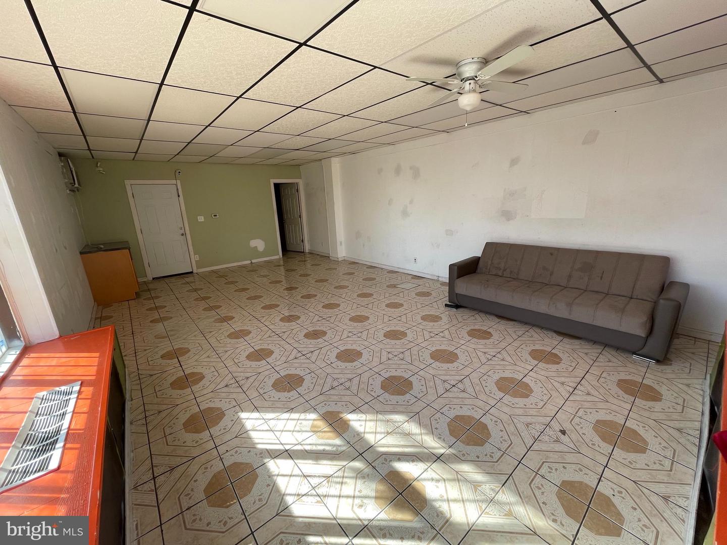 898 Brill St Property Photo 1