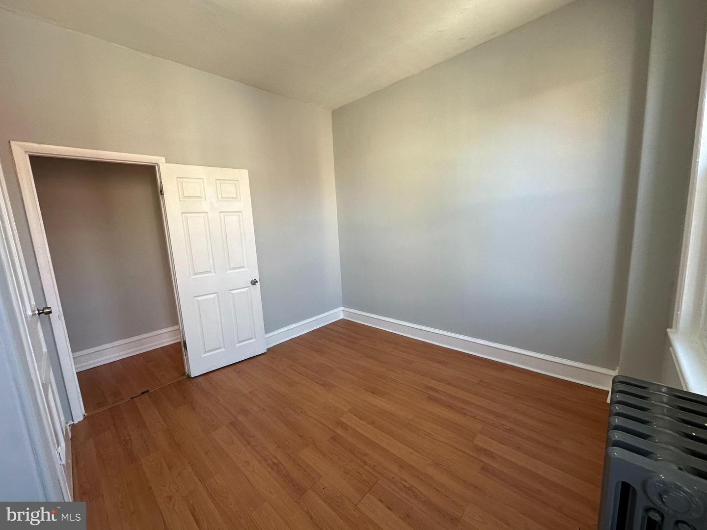 1225 W Venango St Property Photo 5